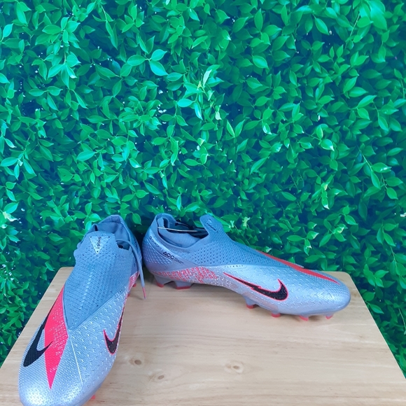 Nike Phantom Vision VSN 2 Elite Cleats Sz. 13 main image 6